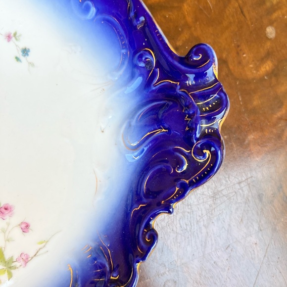 Blue and white large decorative plate. - Picture 3 of 6